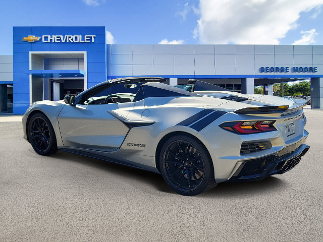 New 2027 Chevrolet Corvette Grand Sport w/ Z52 Sport Performance Package RWD image 3