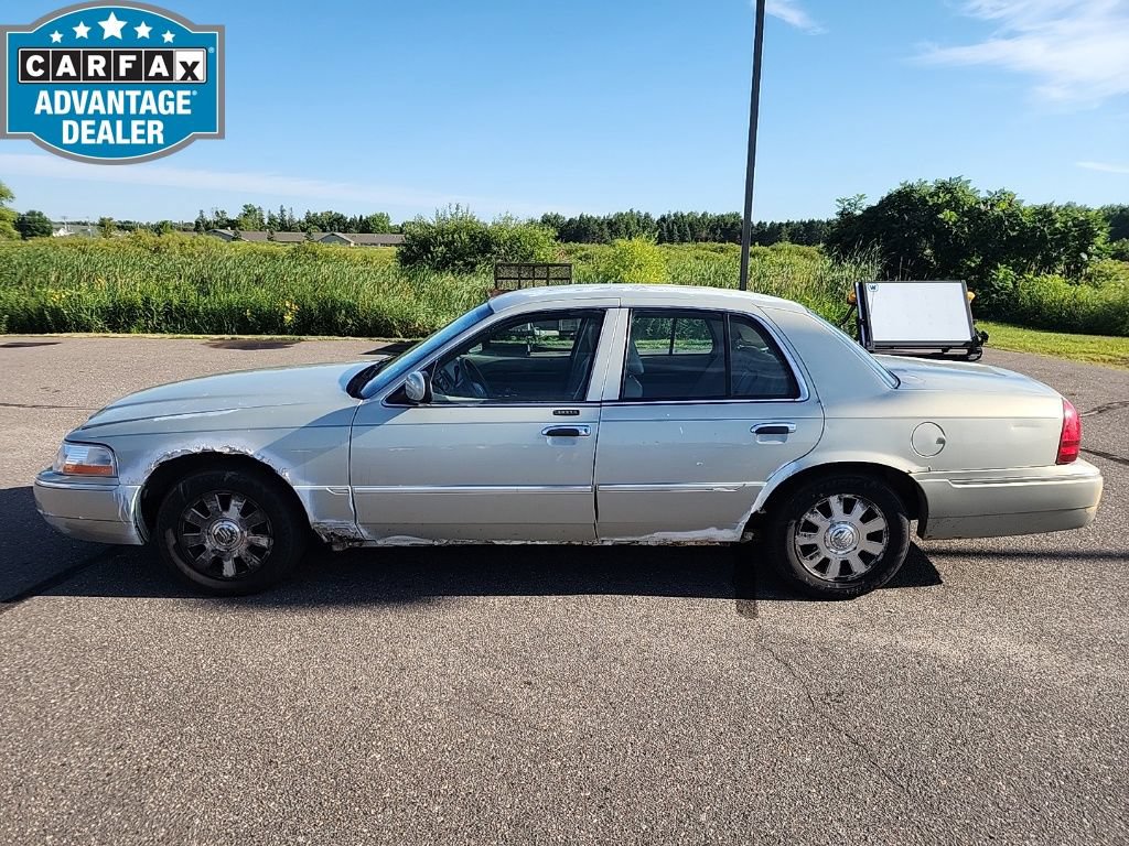 Used 2005 Mercury Grand Marquis LS RWD image 2