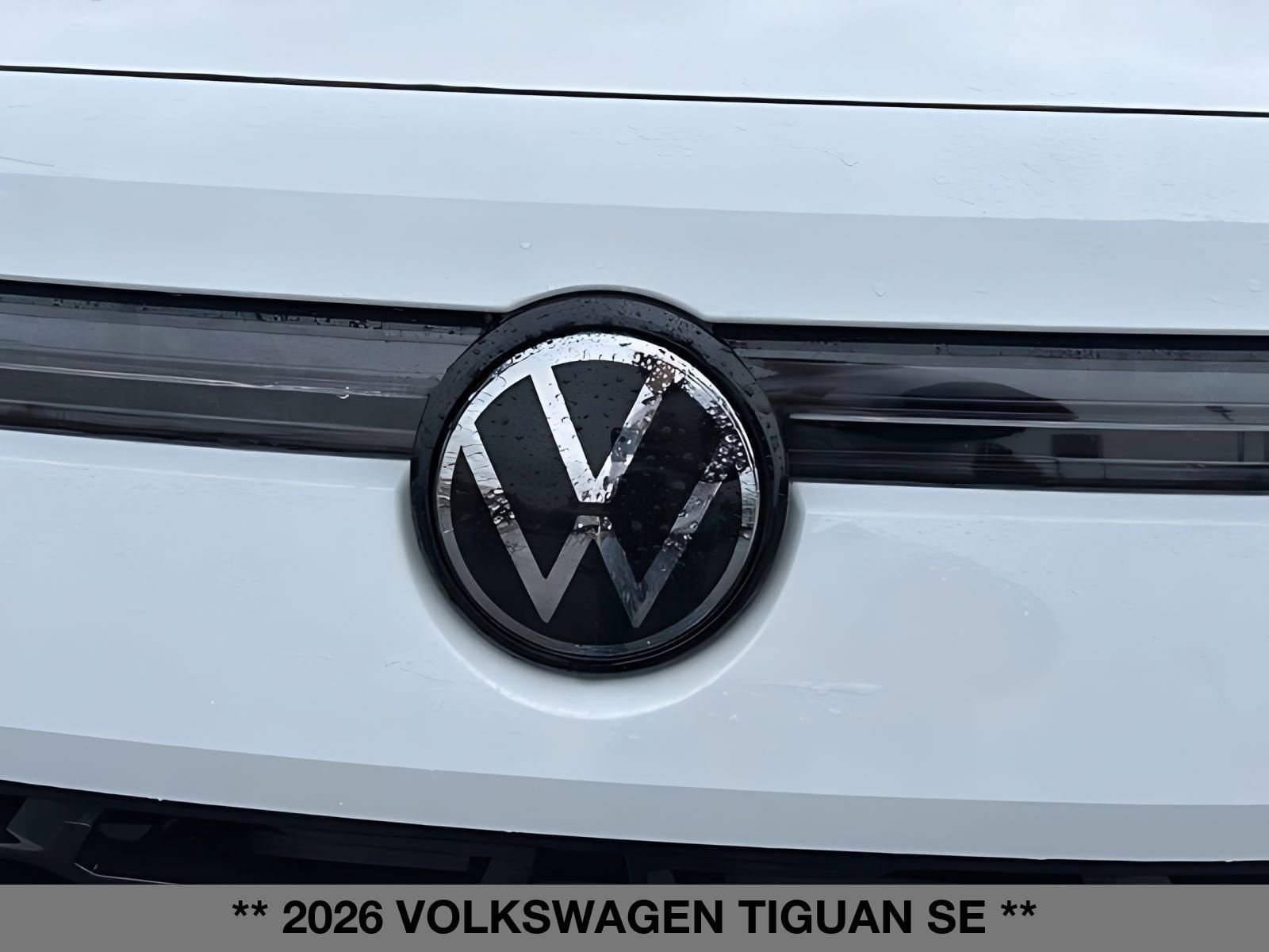 New 2026 Volkswagen Tiguan SE AWD/4WD image 9