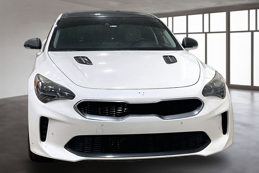 Used 2018 Kia Stinger Premium RWD image 3