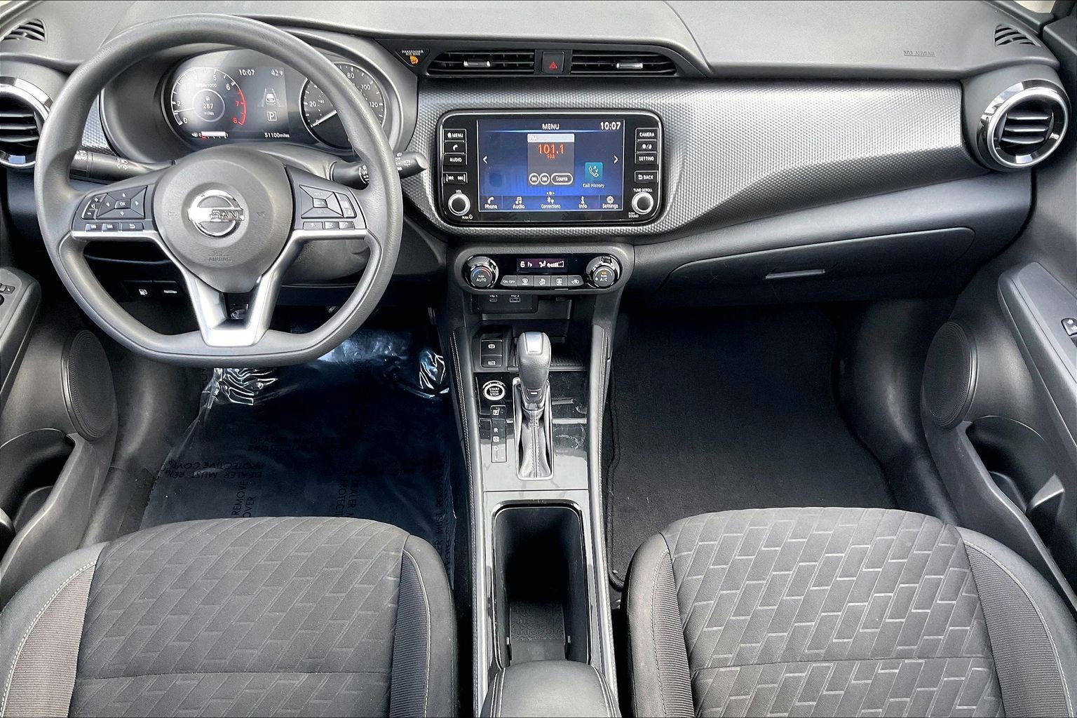 Used 2021 Nissan Kicks SV image 7