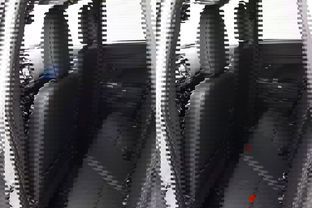 Used 2024 Mitsubishi Outlander Sport SEL image 11