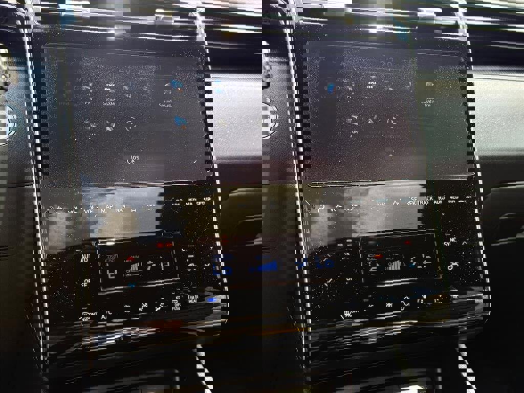 Certified 2024 Hyundai Santa Cruz XRT image 10