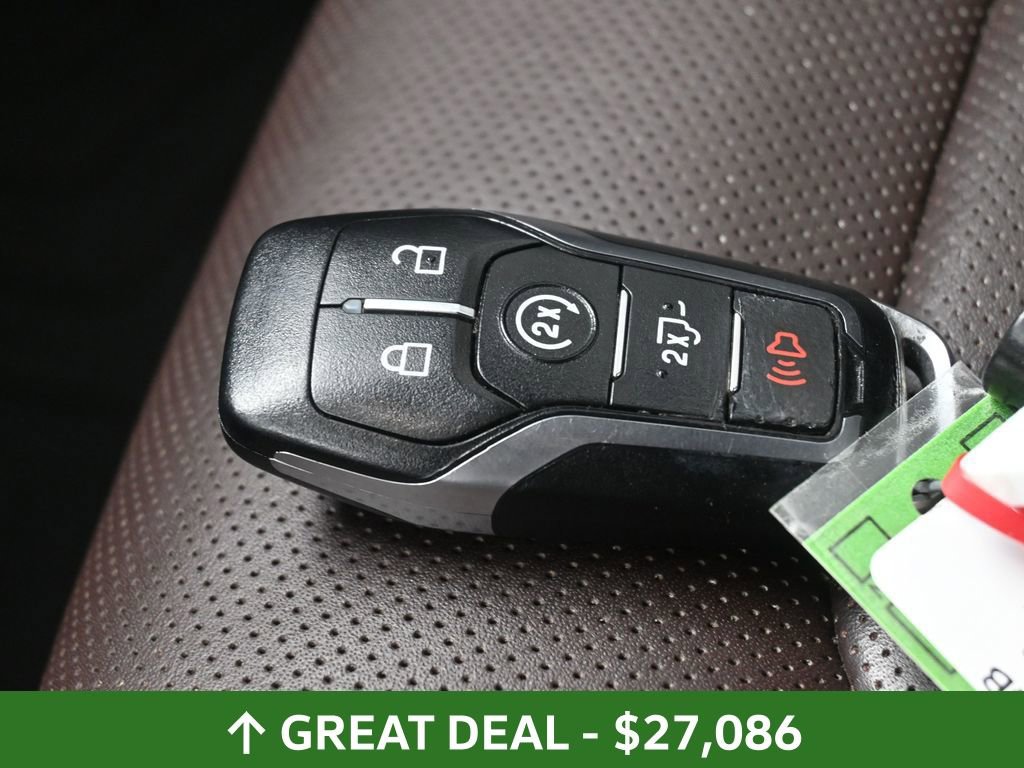 Used 2016 Ford F150 Platinum w/ Max Trailer Tow Package image 32