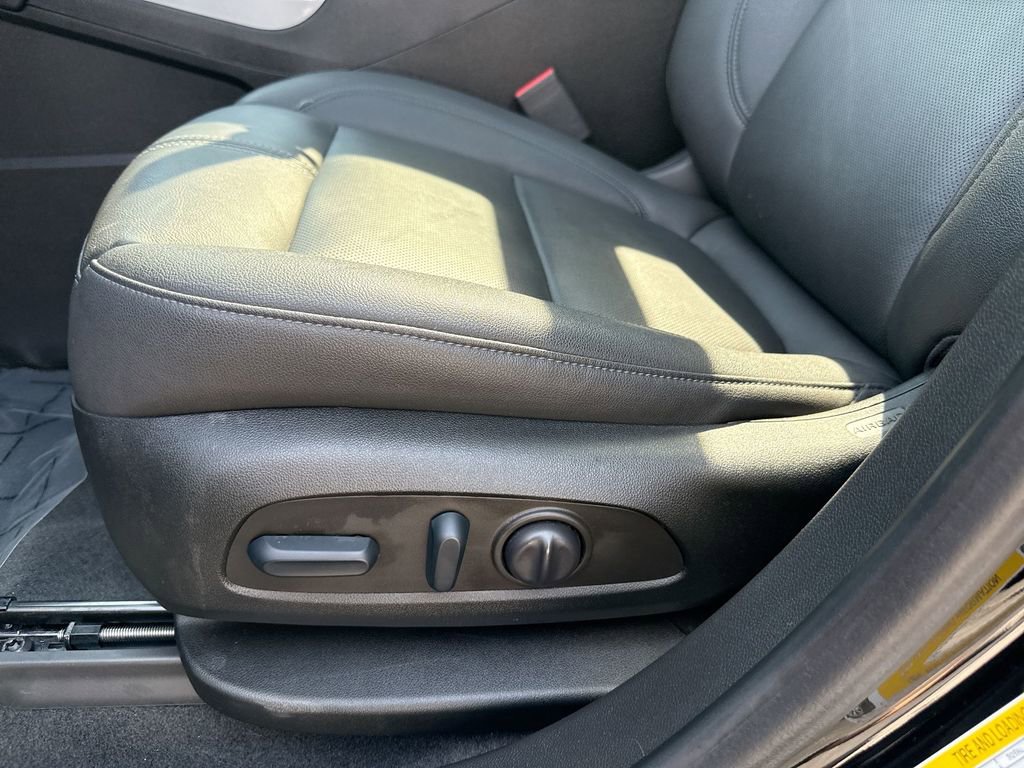 Certified 2022 Chevrolet Blazer LT image 12