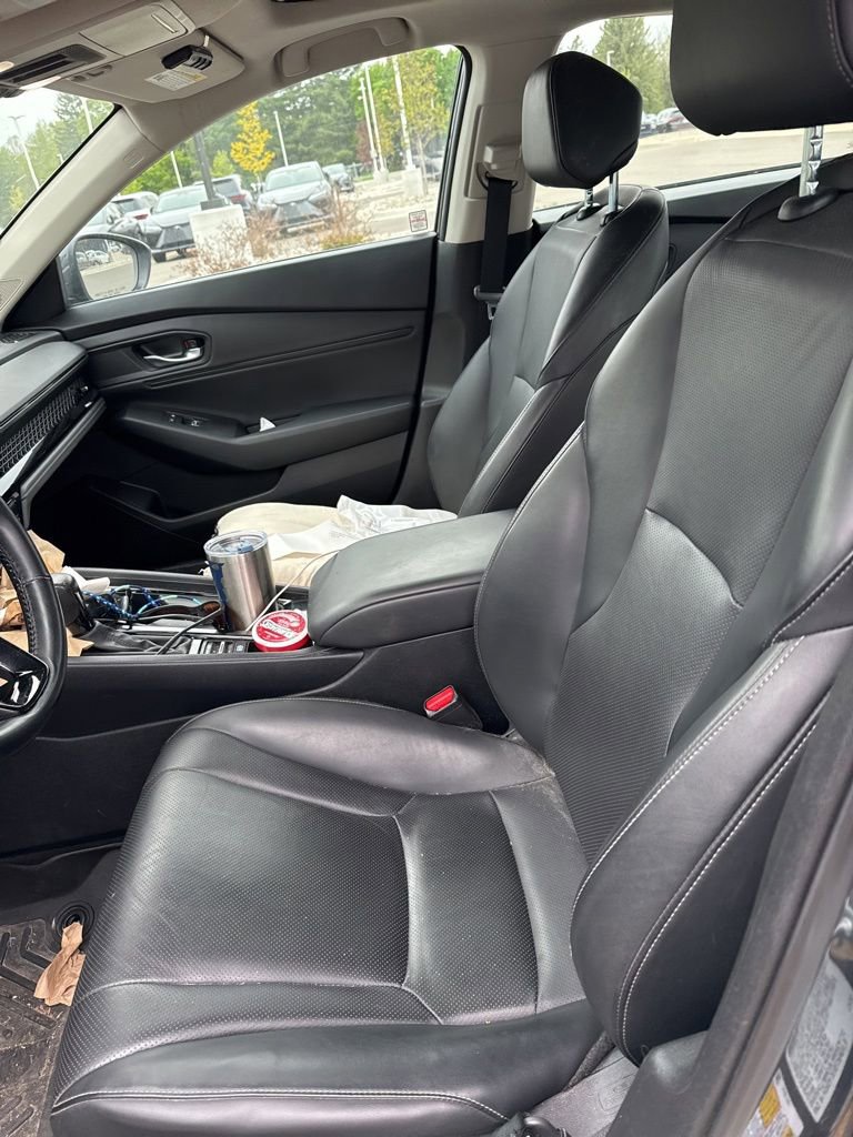 Used 2024 Honda Accord EX-L image 4