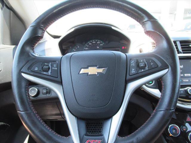 Used 2017 Chevrolet Sonic LT w/ Fun and Sun Package FWD image 21