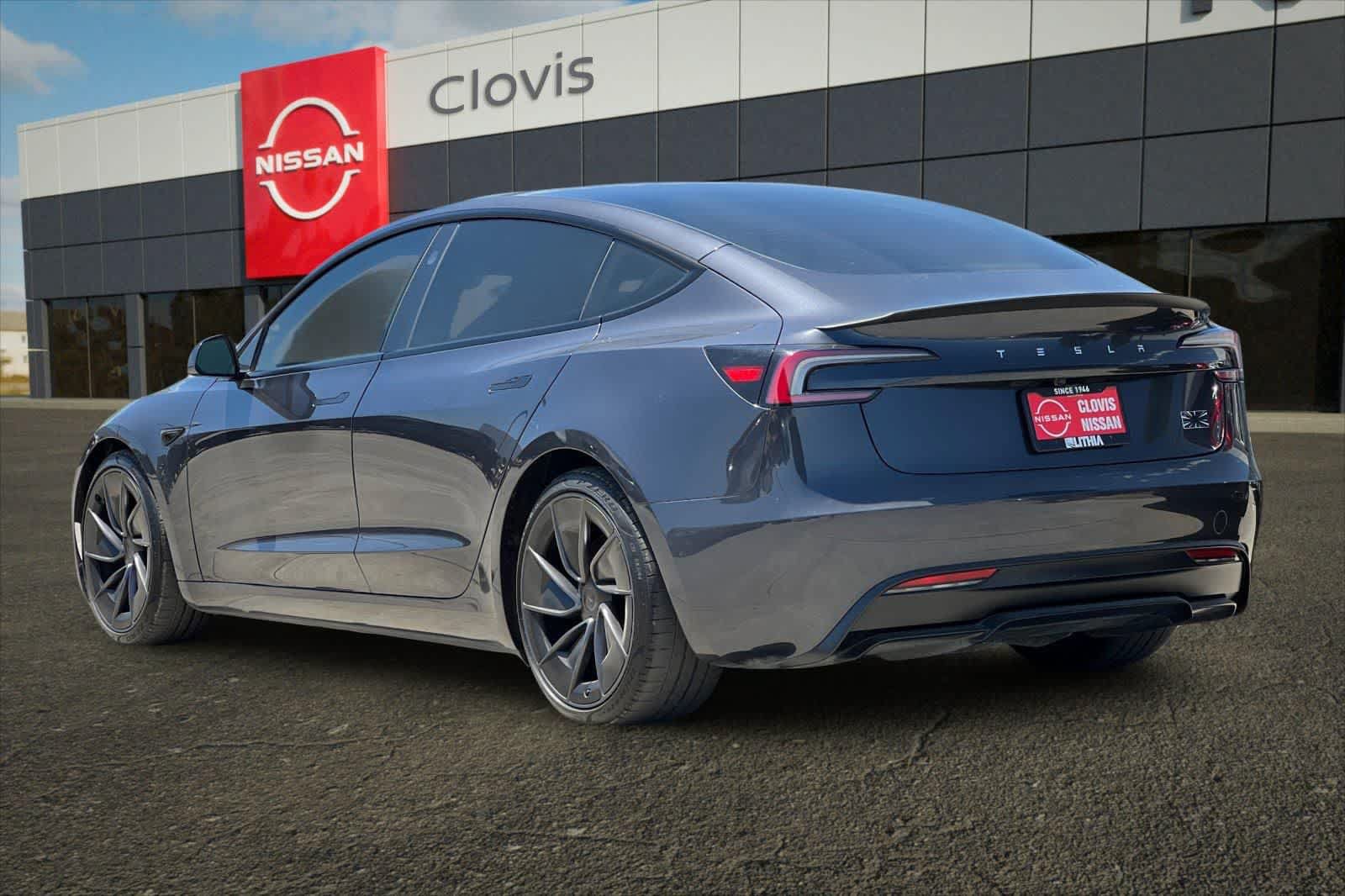 Used 2024 Tesla Model 3 Performance AWD/4WD image 7