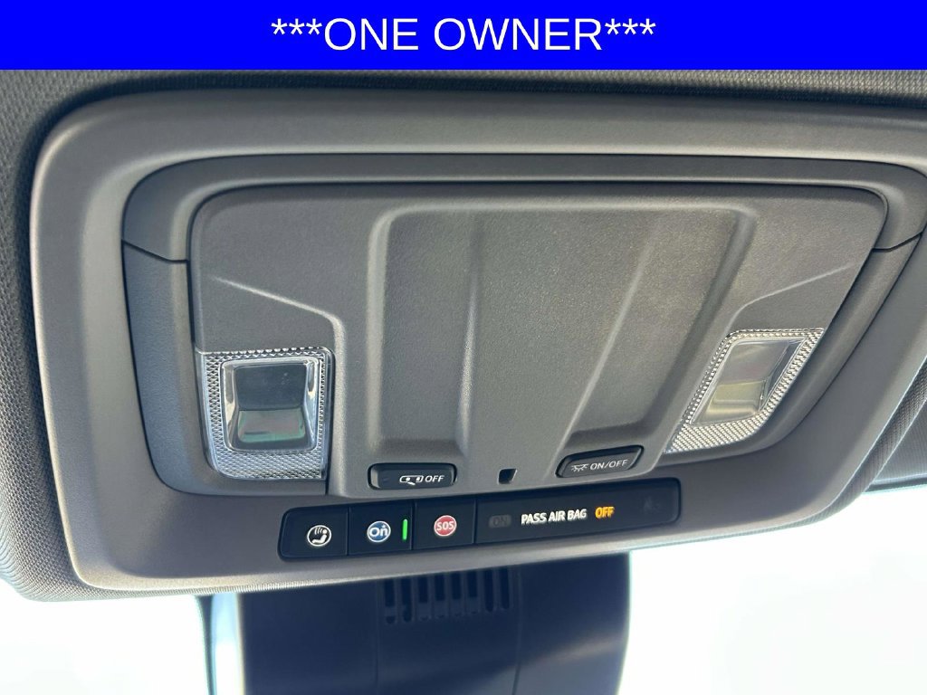 Used 2025 Chevrolet Silverado 1500 LT AWD/4WD image 22