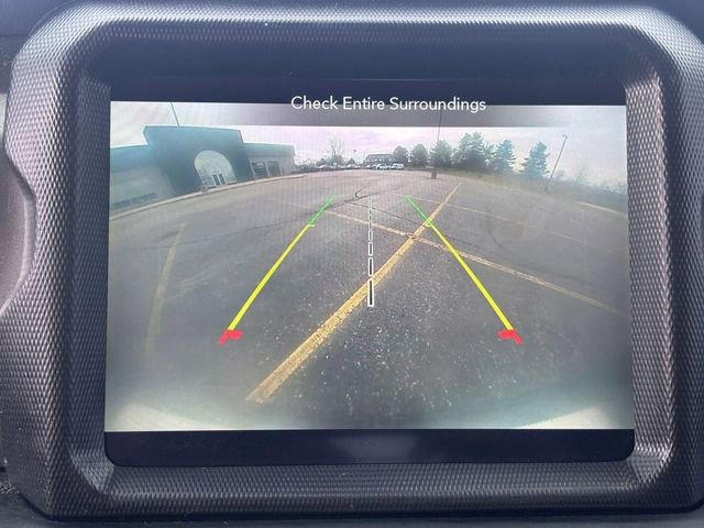 Used 2020 Jeep Wrangler Unlimited Sahara image 23