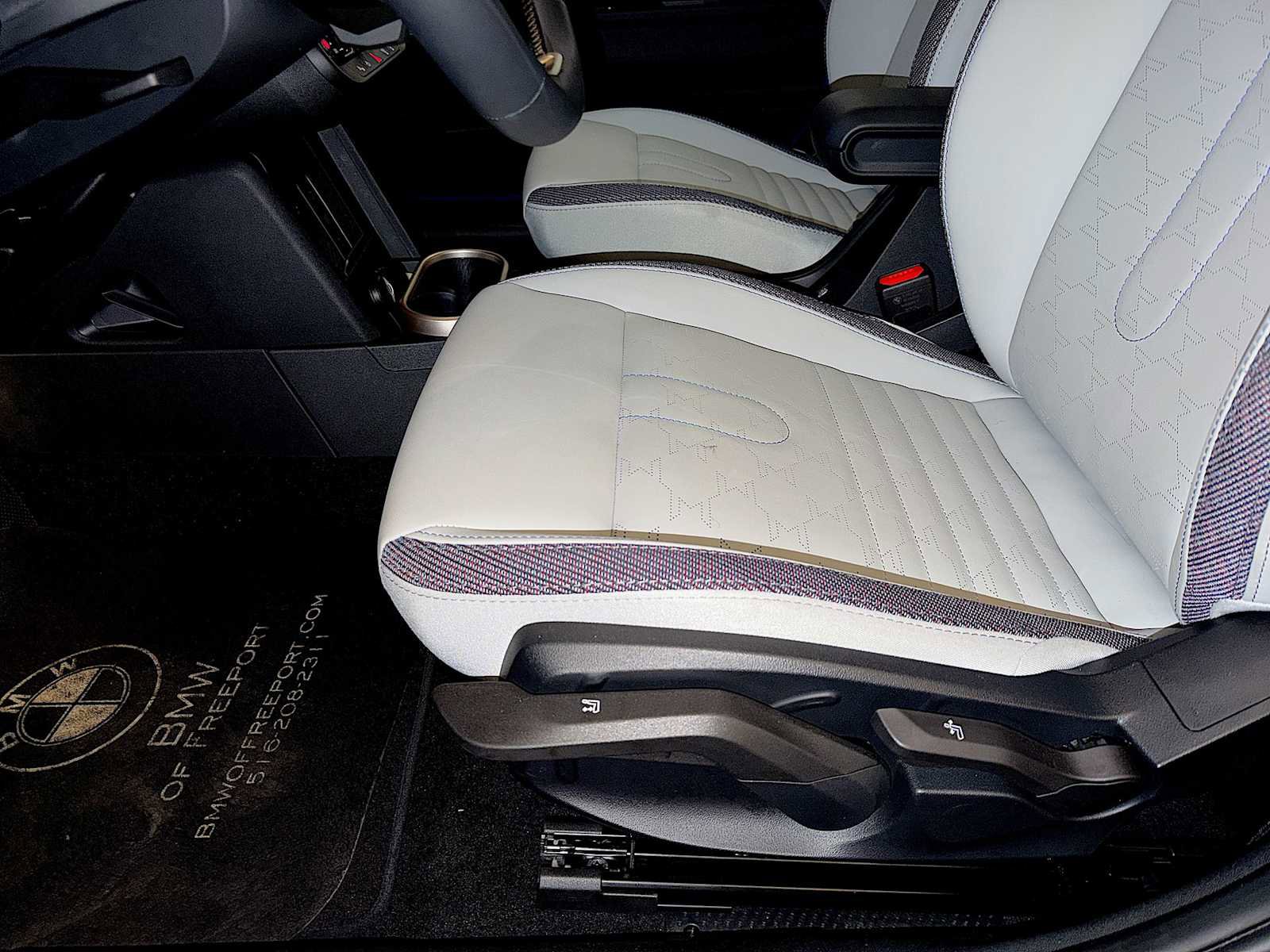 Certified 2025 MINI Cooper S FWD image 10