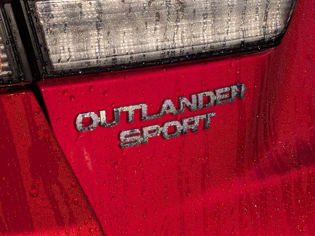 Used 2023 Mitsubishi Outlander Sport ES image 8