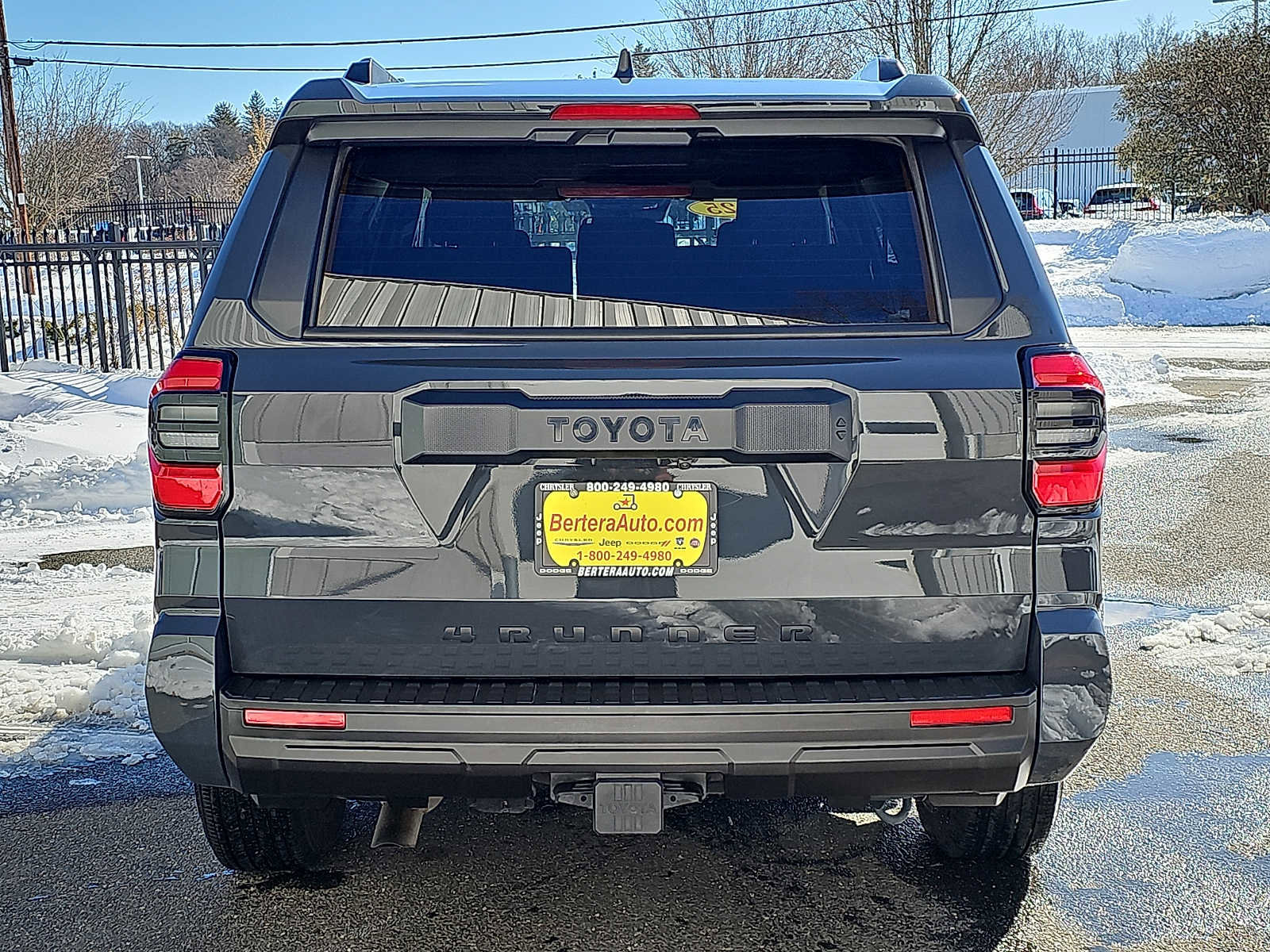 Used 2025 Toyota 4Runner SR5 AWD/4WD image 5