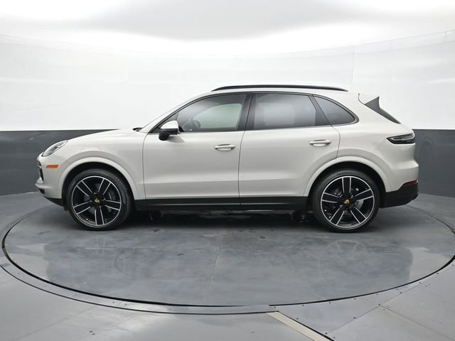 Certified 2023 Porsche Cayenne AWD/4WD image 2