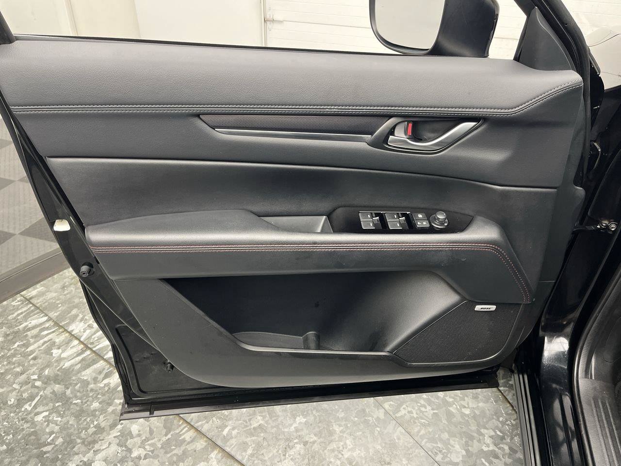 Certified 2025 MAZDA CX-5 Carbon Edition AWD/4WD image 8