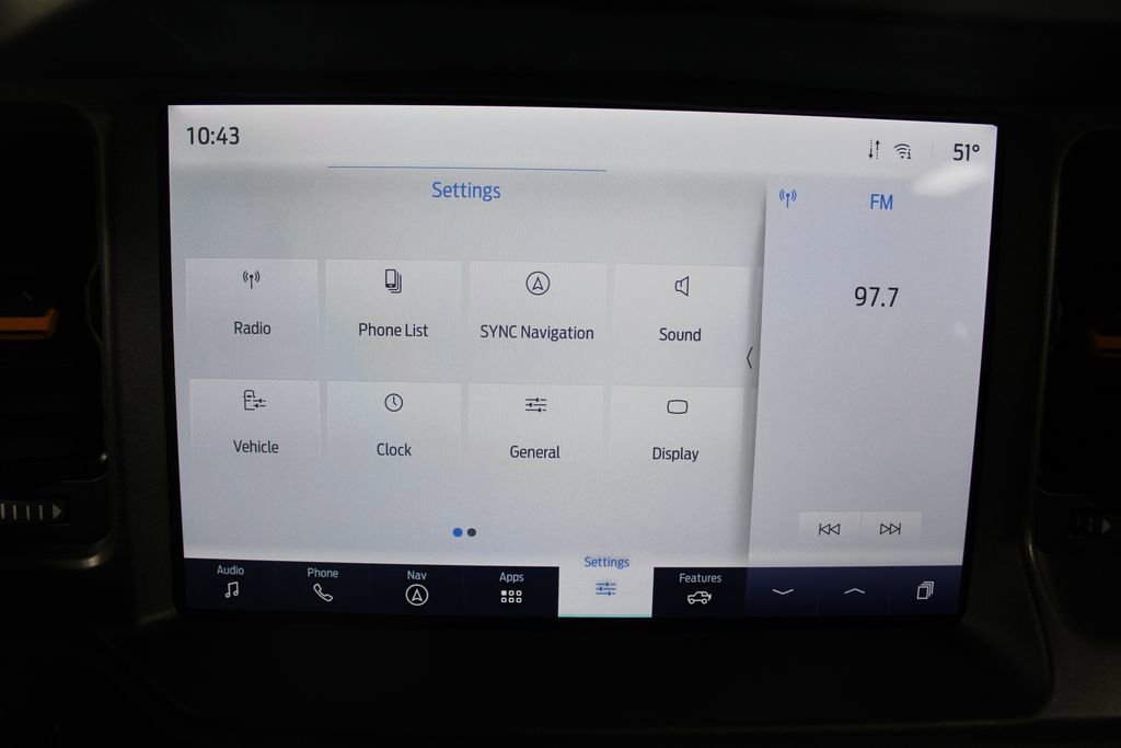 Used 2024 Ford Bronco Badlands image 48