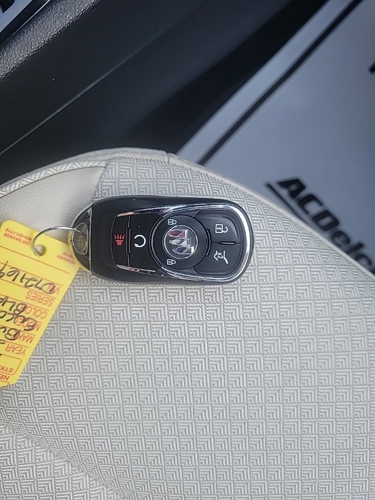 Used 2023 Buick Encore GX Select image 19