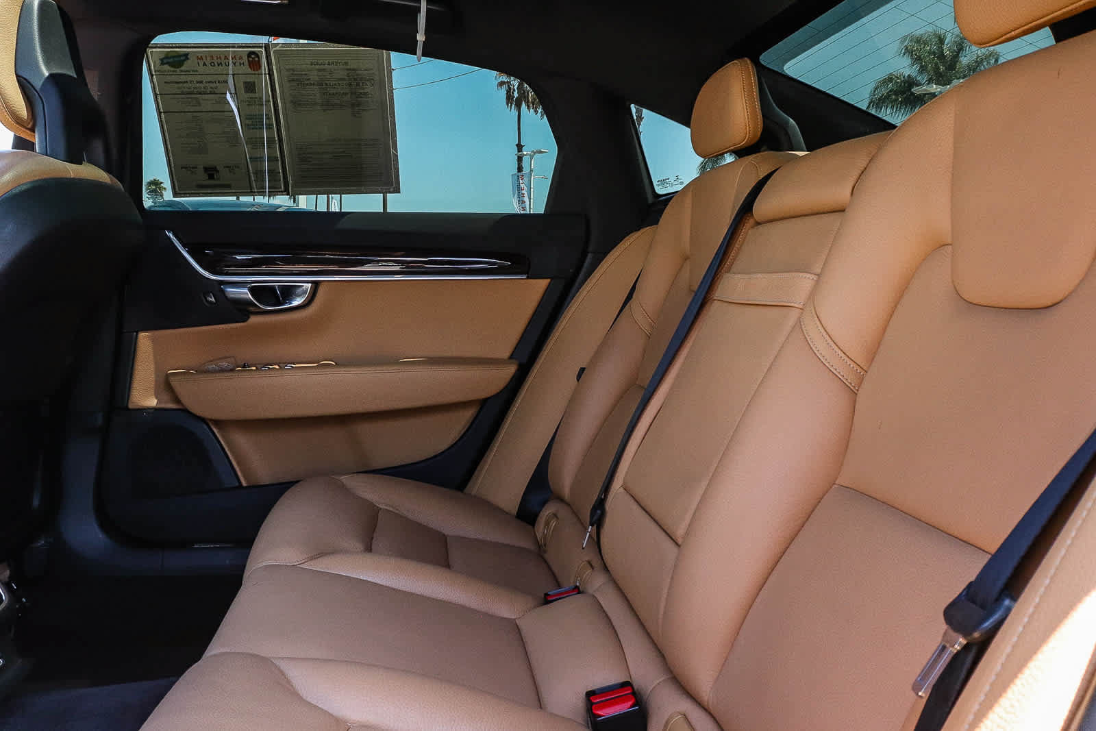 Used 2018 Volvo S90 T5 Momentum w/ Convenience Package FWD image 26