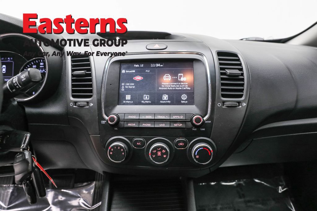 Used 2018 Kia Forte LX w/ LX Popular Package image 12