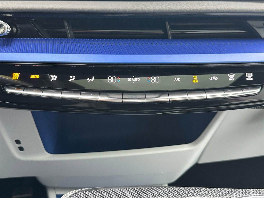 New 2026 Cadillac Optiq Sport 1 image 31