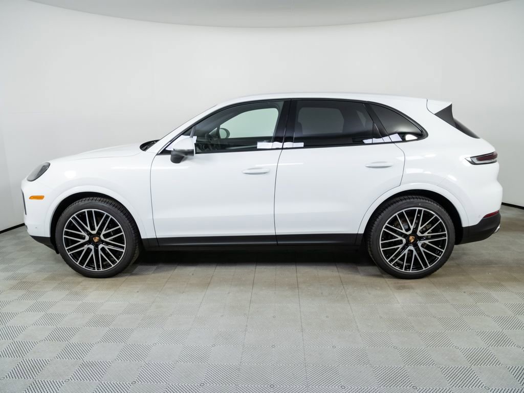 New 2026 Porsche Cayenne image 2