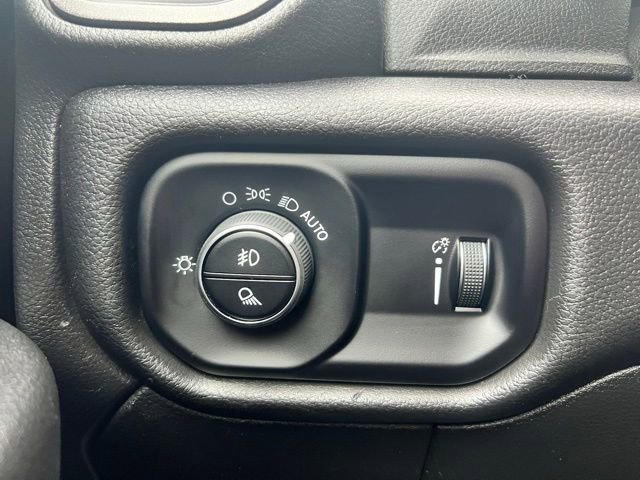 Used 2022 RAM 2500 Tradesman image 25