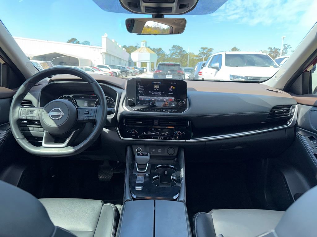 Certified 2023 Nissan Rogue SL w/ SL Premium Package image 17