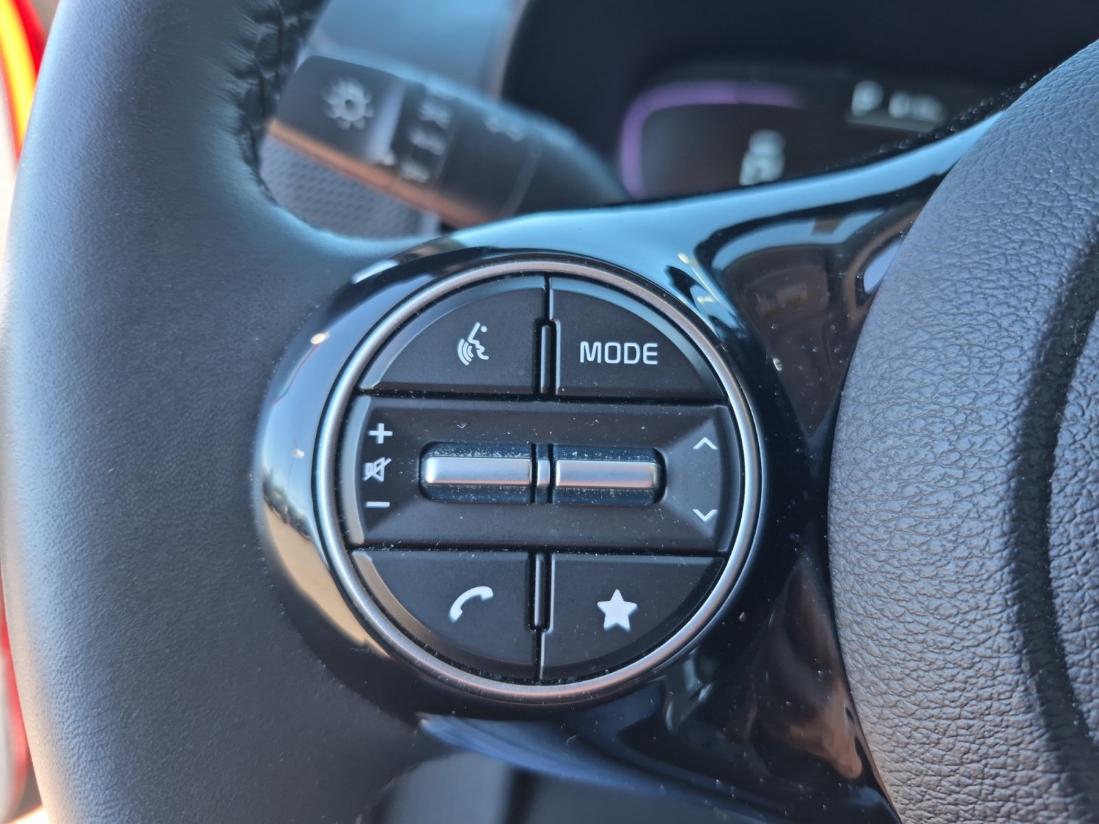Used 2025 Kia Soul EX FWD image 26
