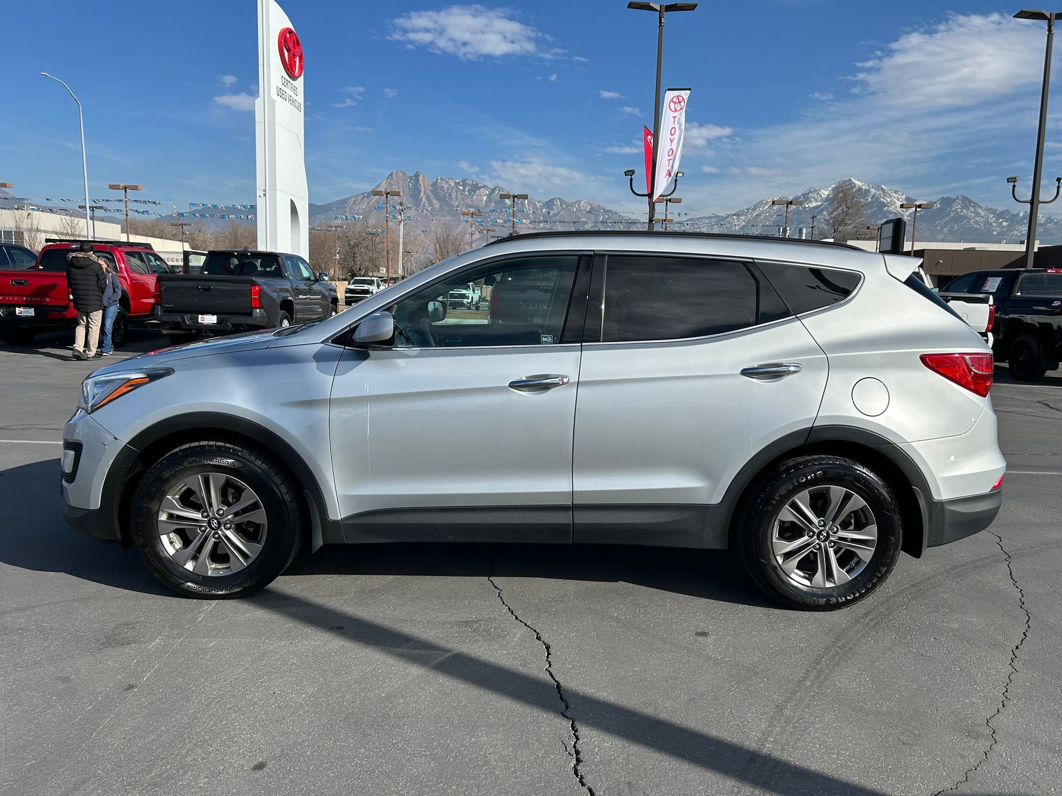 Used 2016 Hyundai Santa Fe Sport w/ Option Group 02 image 2