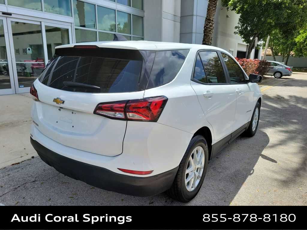 Used 2022 Chevrolet Equinox LS FWD image 8