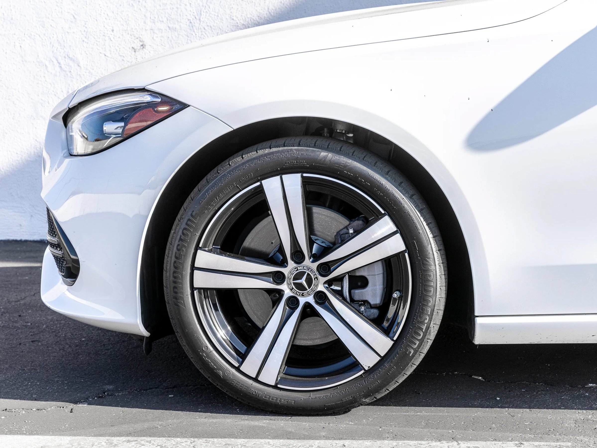 Used 2022 Mercedes-Benz C 300 Sedan image 4