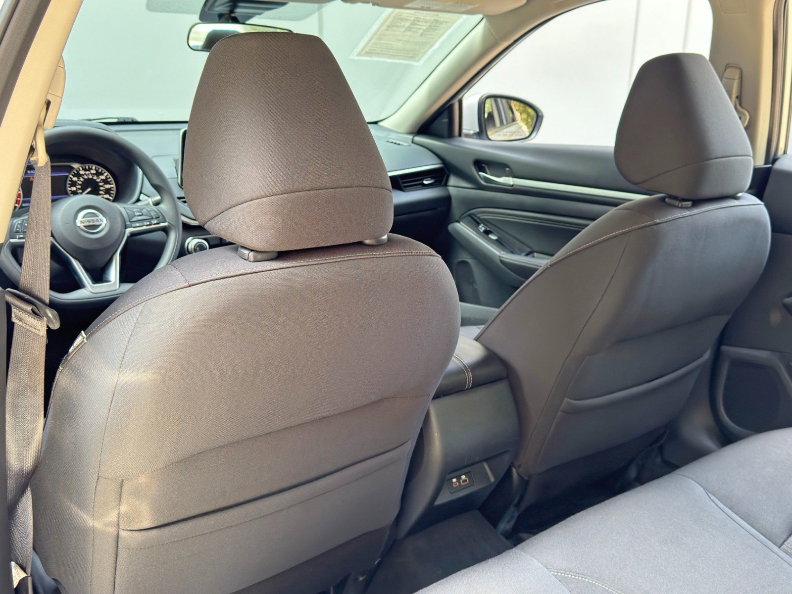 Used 2021 Nissan Altima 2.5 SV FWD image 29