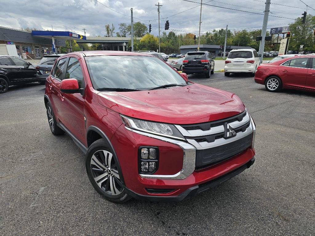 Used 2023 Mitsubishi Outlander Sport SE image 5