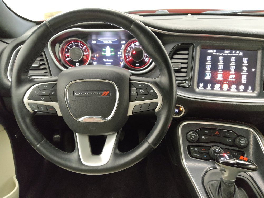 Used 2015 Dodge Challenger SXT Plus RWD image 22
