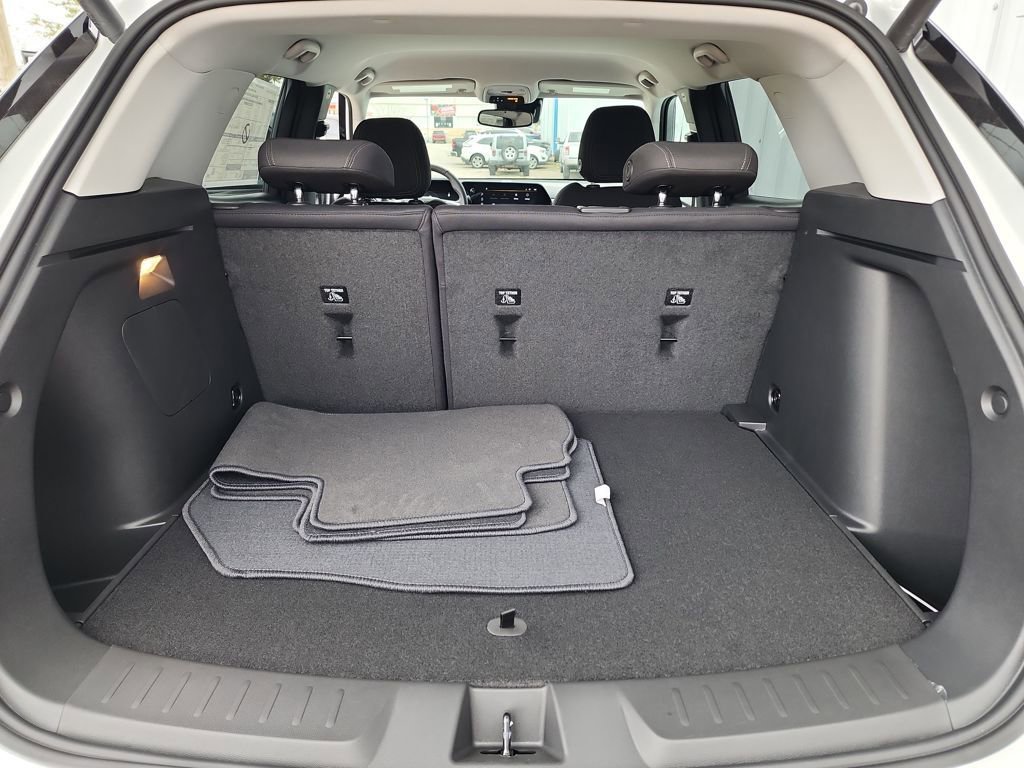 New 2026 Chevrolet TrailBlazer LT w/ Convenience Package image 38
