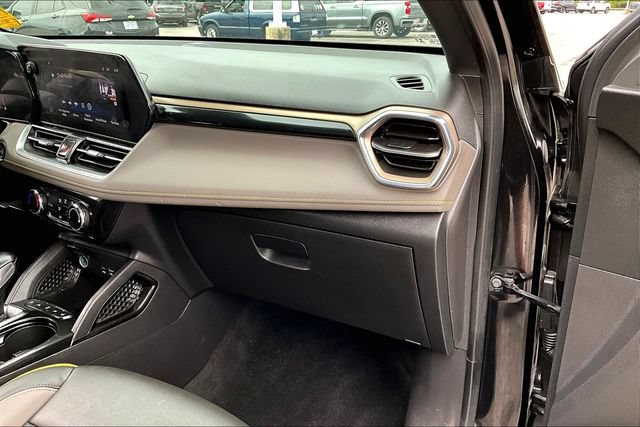 Used 2025 Chevrolet TrailBlazer ACTIV w/ Driver Confidence Package FWD image 26