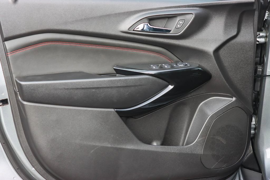 New 2026 Chevrolet Trax RS image 19