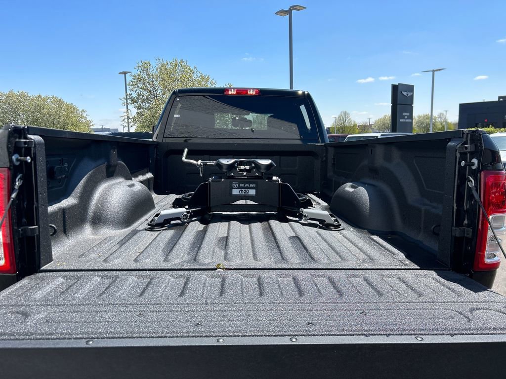 New 2024 RAM 2500 Tradesman w/ Snow Chief Group image 33