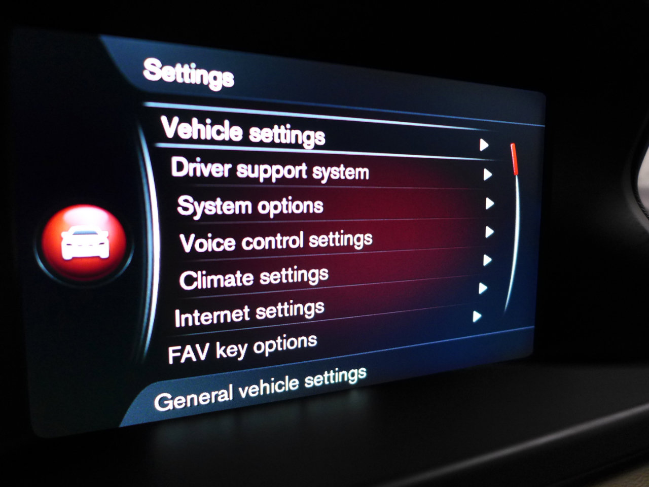 Used 2016 Volvo XC70 T5 Platinum w/ Protection Package image 30