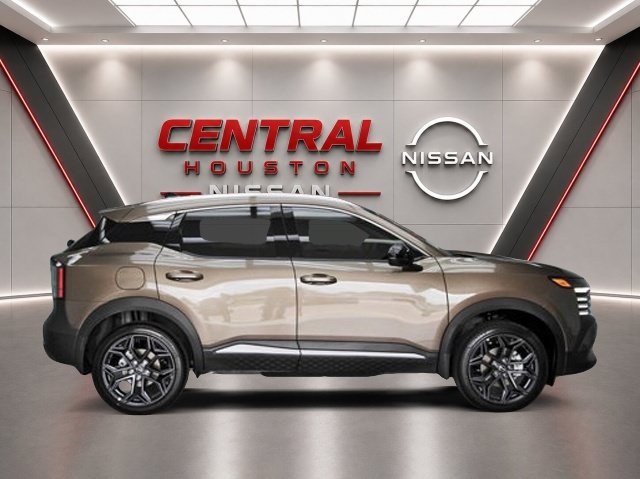 New 2027 Nissan Kicks SR w/ SR Premium Package FWD image 5
