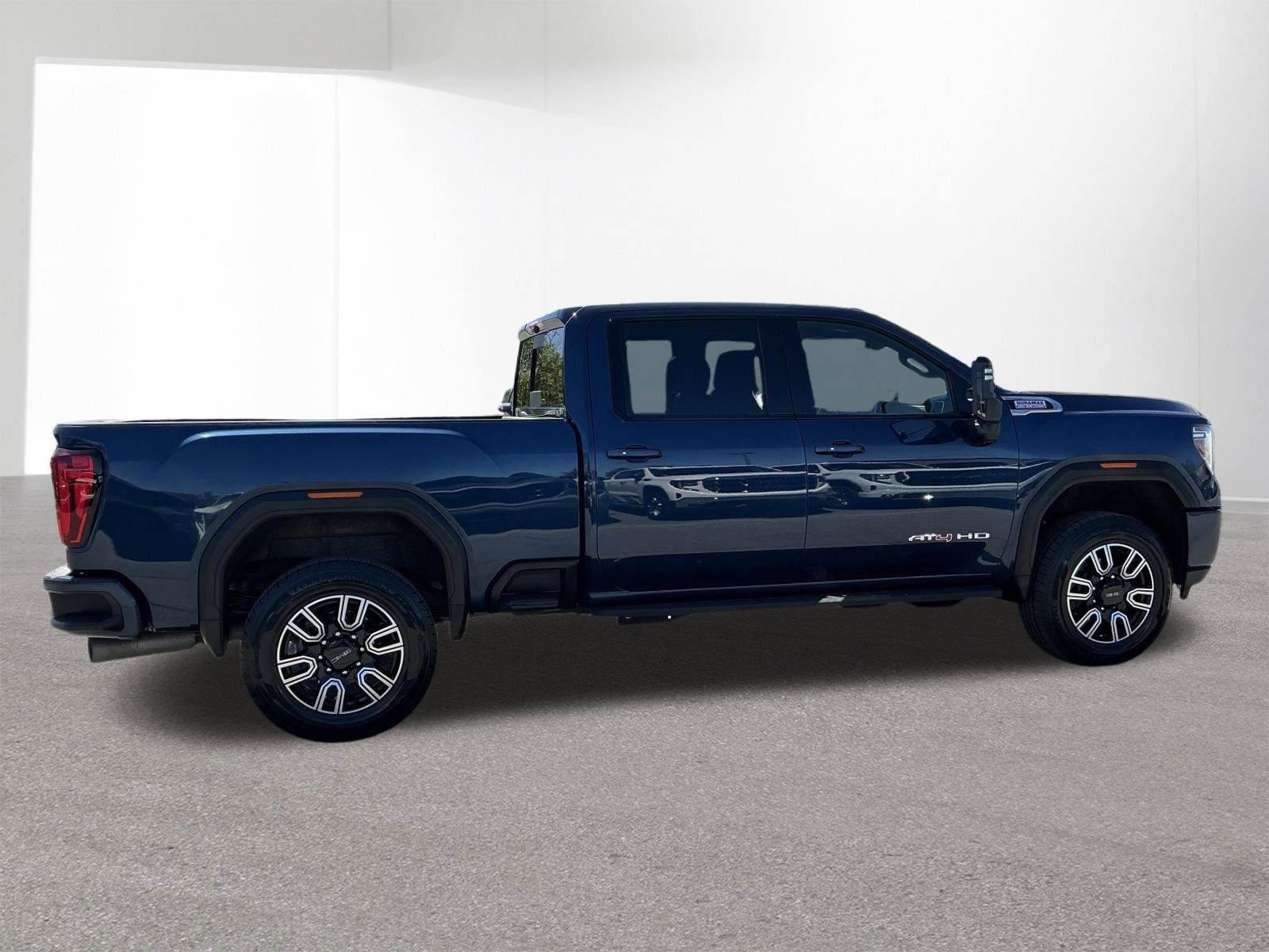 Used 2021 GMC Sierra 2500 AT4 w/ AT4 Premium Plus Package AWD/4WD video 2