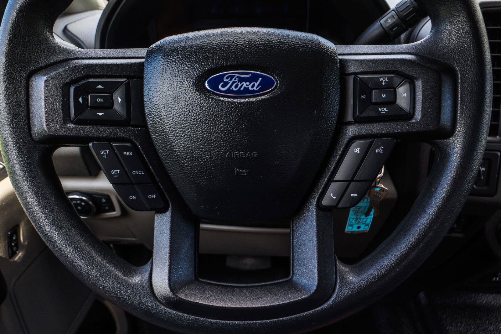 Used 2022 Ford F250 XL w/ STX Appearance Package AWD/4WD image 12
