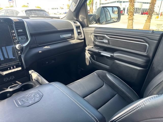 Used 2025 RAM 1500 Laramie w/ Sport Appearance Package AWD/4WD image 16