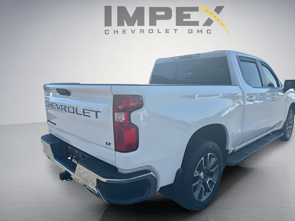 Used 2024 Chevrolet Silverado 1500 LT AWD/4WD image 14