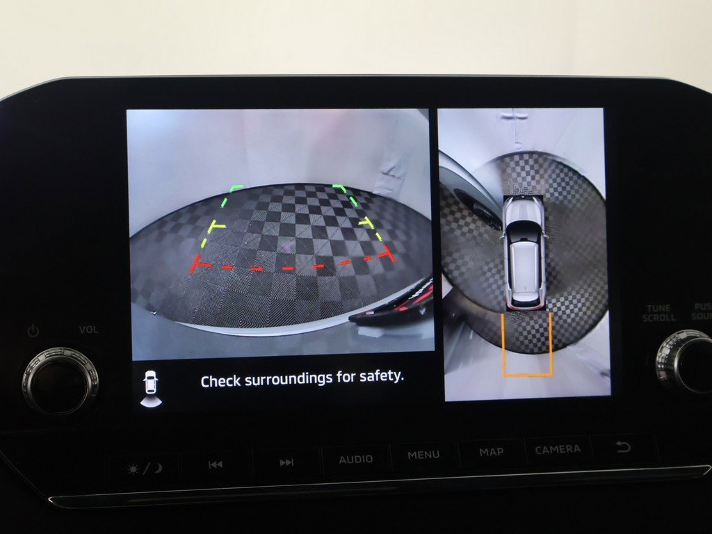 Used 2023 Mitsubishi Outlander SE image 46