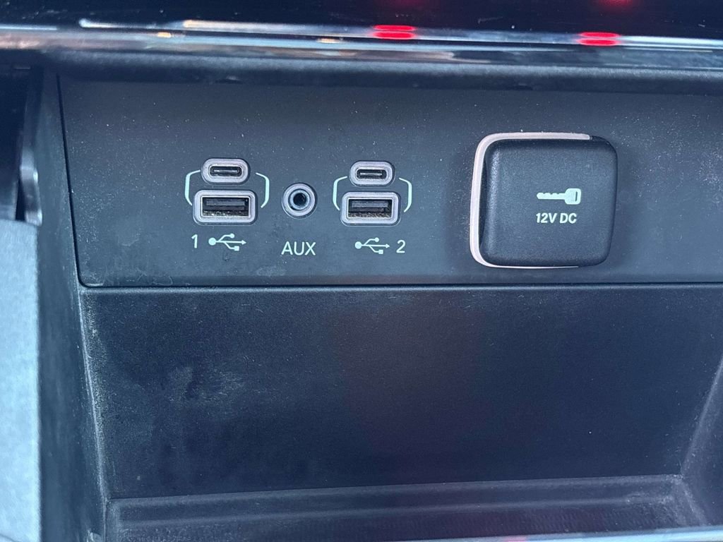 Certified 2023 Jeep Grand Cherokee Overland image 30