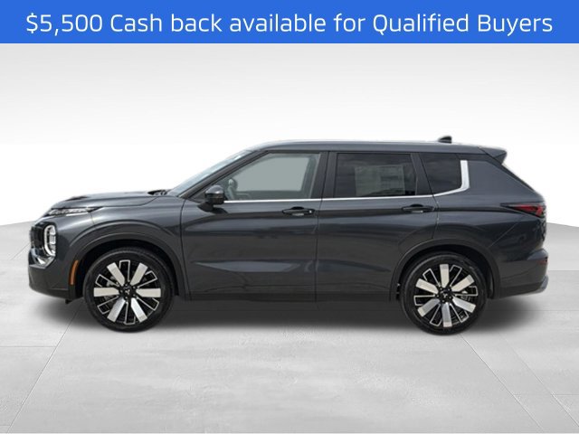 New 2026 Mitsubishi Outlander SE FWD image 2