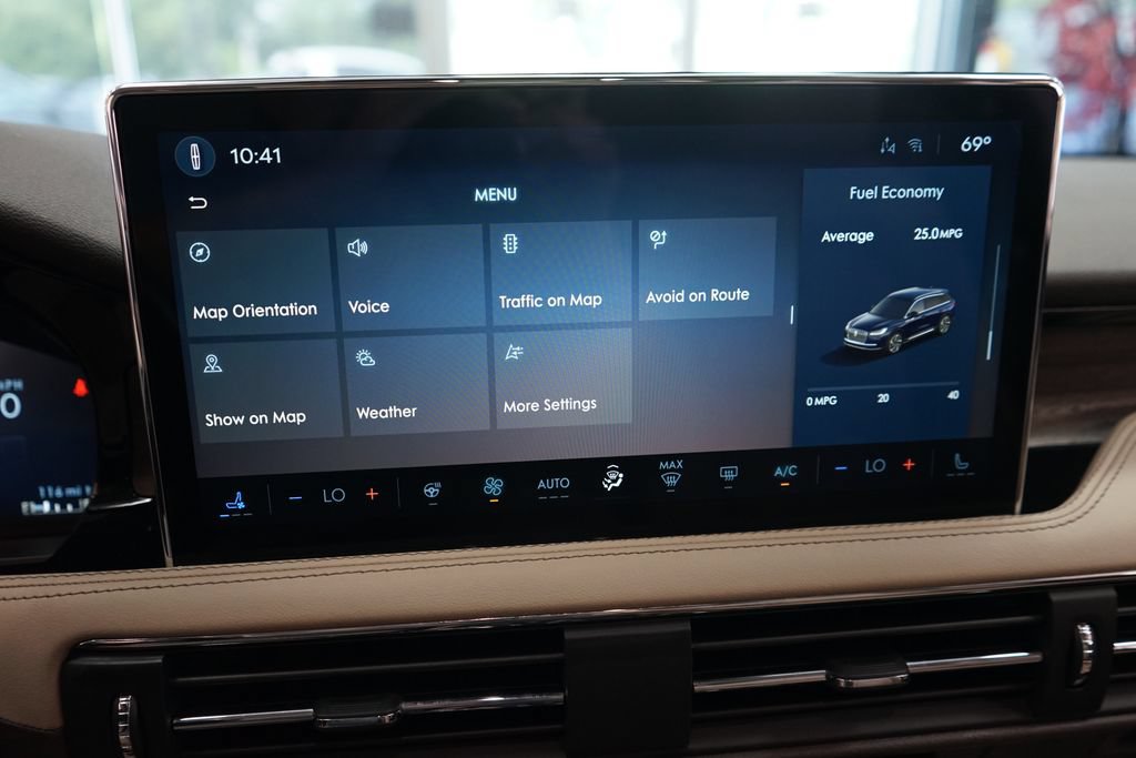 Used 2023 Lincoln Corsair Reserve w/ Equipment Group 201A AWD/4WD image 35