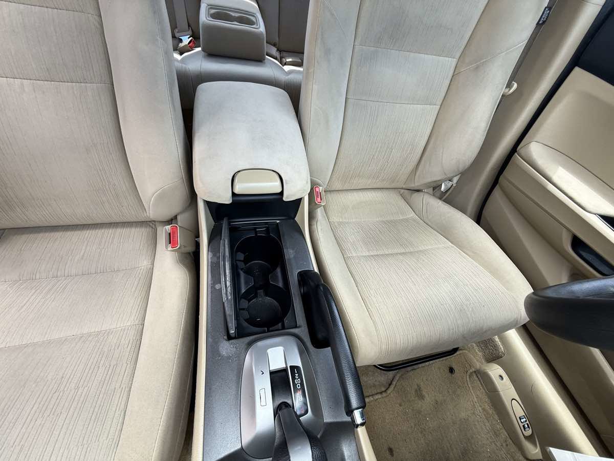 Used 2012 Honda Accord LX image 34