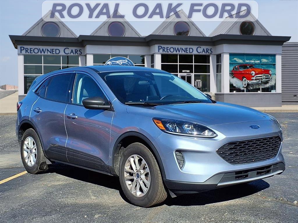 Used 2022 Ford Escape SE w/ Convenience Package